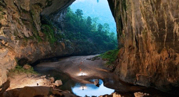 Grotte de Son Doong est fermée par Quang Binh